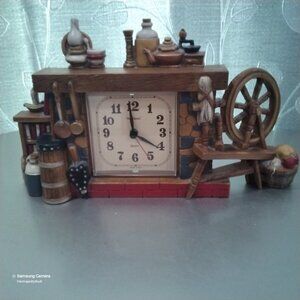 Vintage 1970s Burnwood NEW HAVEN Colonial American Fireplace Quartz Wall Clock